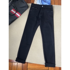 Louis Vuitton Jeans